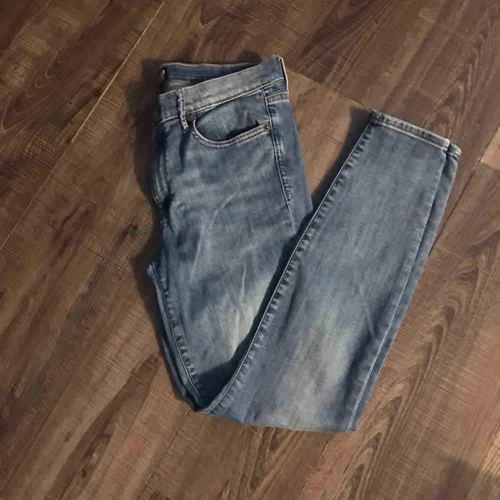 GAP True Skinny Jeans